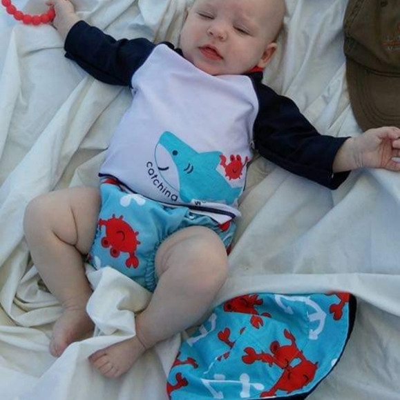 Rash Guard Swim Set with Bucket Hat - Picture 9 of 9